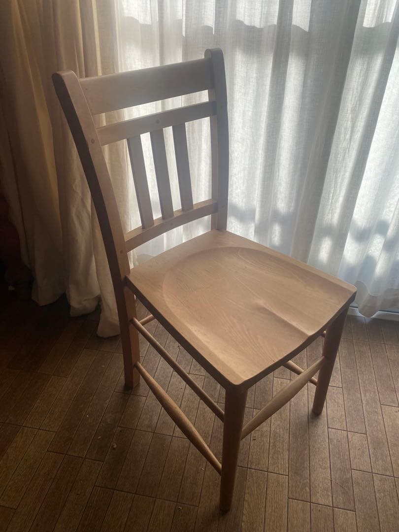 3ペニーワイズ　チェア　椅子　京都府京田辺市