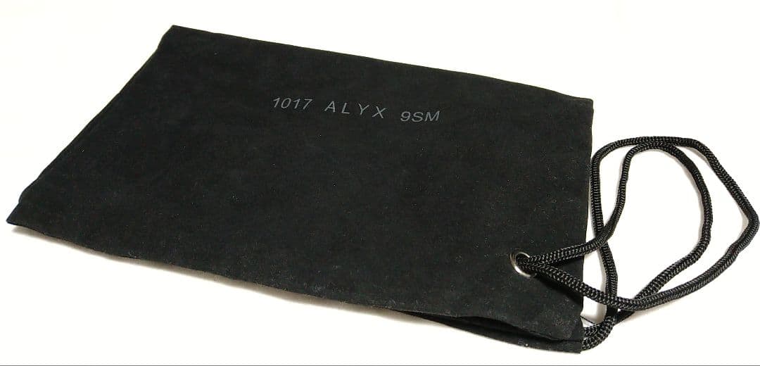 【美品】 1017 ALYX 9SM ボディバッグ ブラック ショルダーバッグ