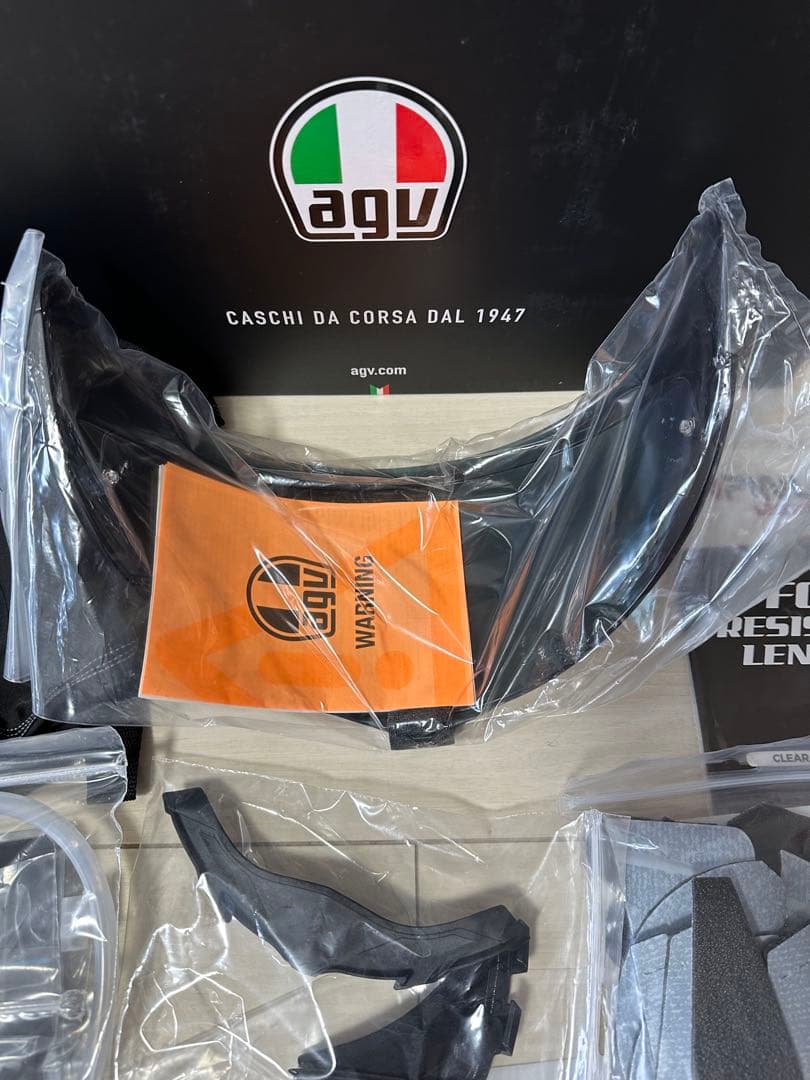 「しん 」AGV PISTA GP*75周年限定モデル* 即完売品