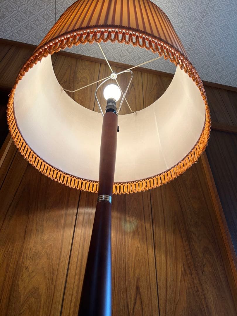 ナショナル　クラシック ブラウン 木製 フロアスタンド　昭和レトロ