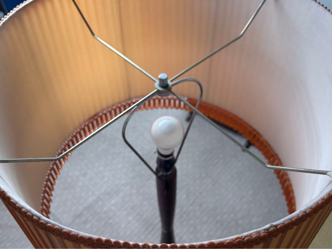 ナショナル　クラシック ブラウン 木製 フロアスタンド　昭和レトロ