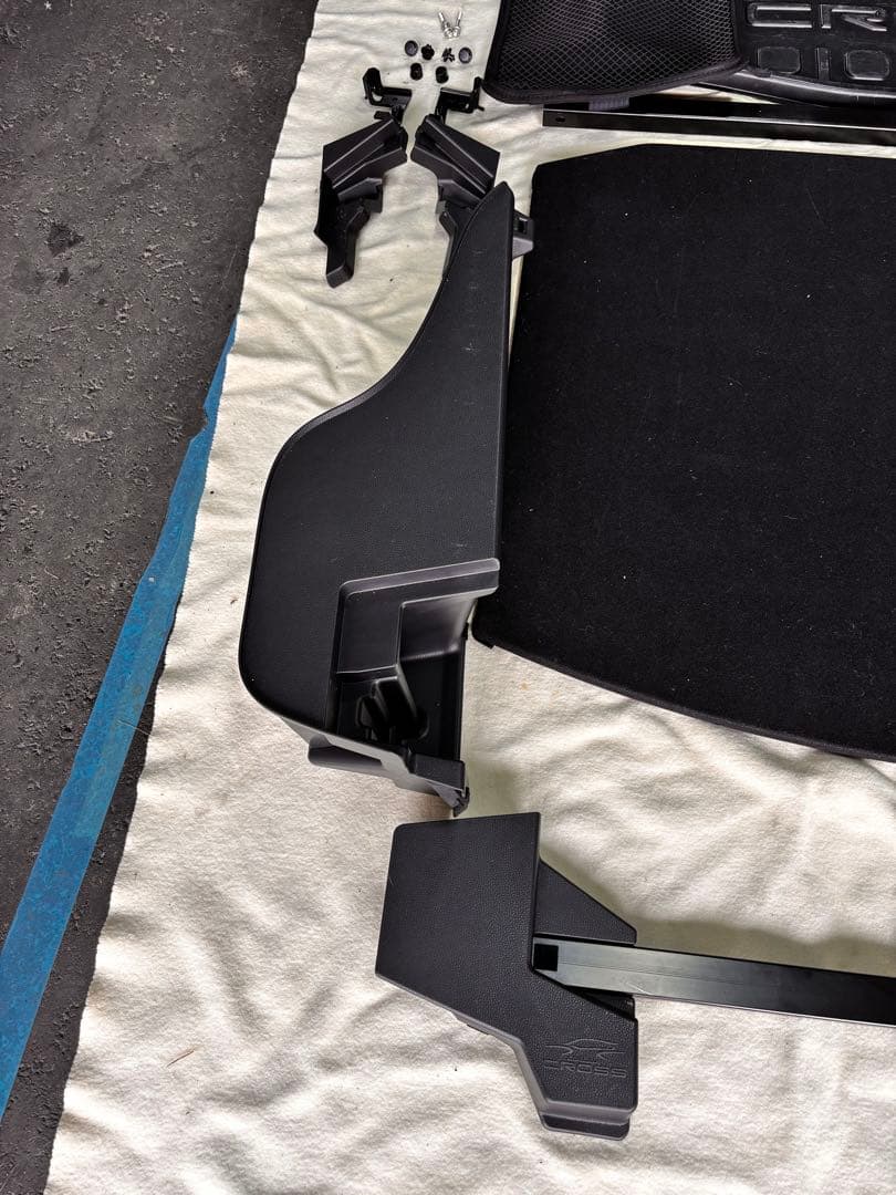 カローラクロス アクティブボックス②