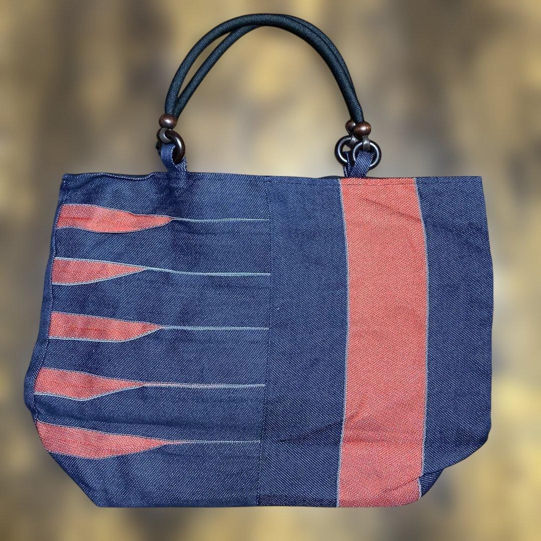 畳縁製ネイビーとレッドのストライプトートバッグ