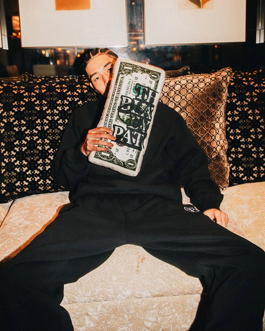 ブラックアイパッチ　OG DOLLAR BILL CUSHION