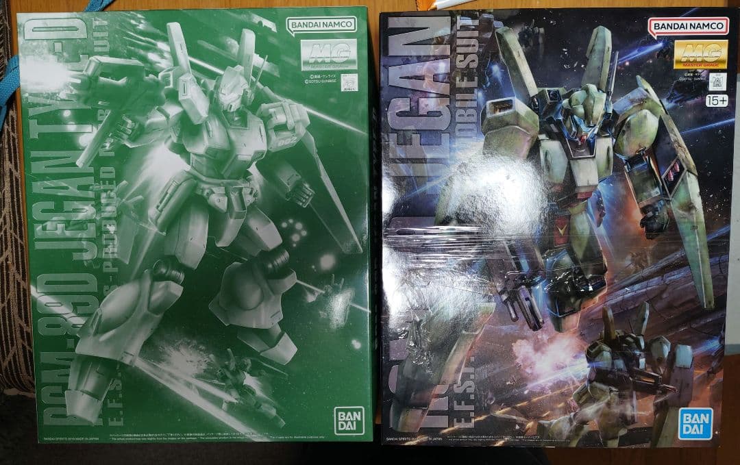 新品未組立ガンプラMG2体セット　ジェガン　ジェガンD型