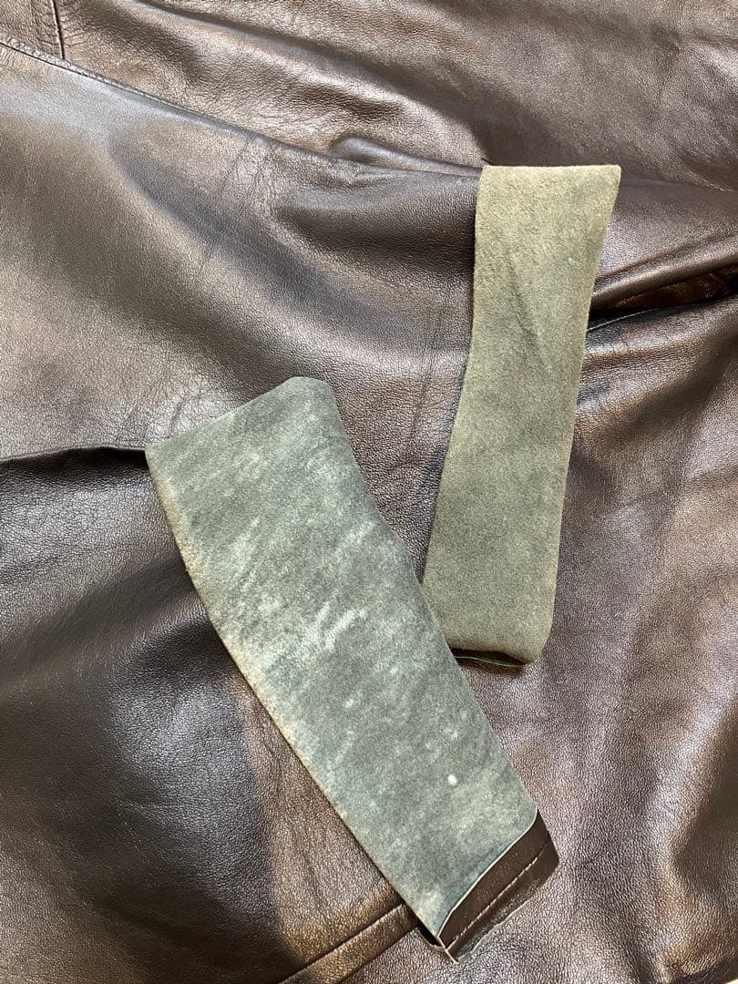 versace レザーパンツ　ブラック