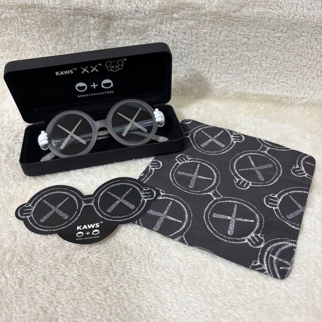 【正規品】KAWS × SONS + DAUGHTERS サングラス カウズ