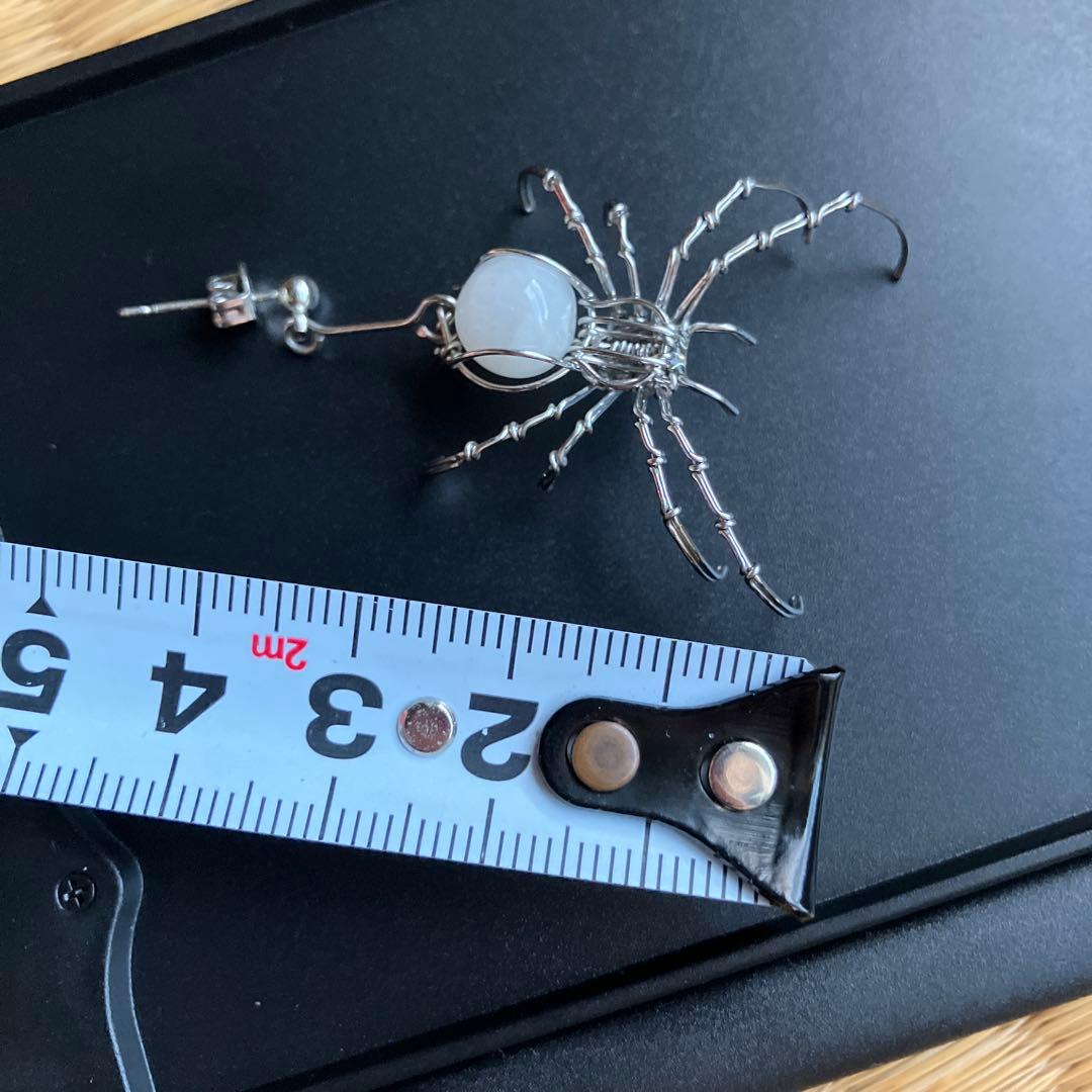 勇*木様 【レア】蟲彩 蜘蛛針金細工ピアス　片耳用