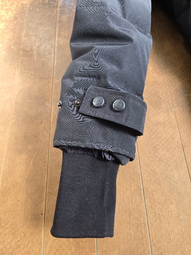 カナダグース　マッケンジー　m　ジャケット