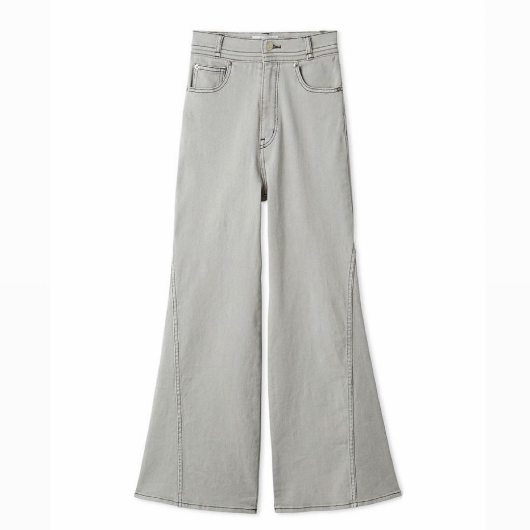 ♡新品未使用タグ付き♡ snidel ストレッチフレアデニムパンツ