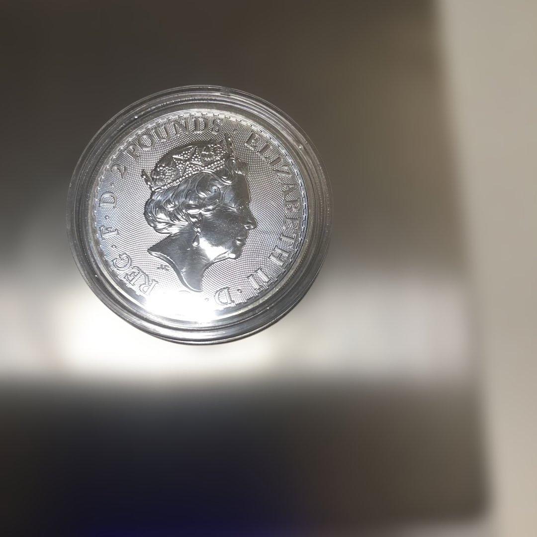 ブリタニア銀貨、1オンス、999純銀製 ブリタニア 2021