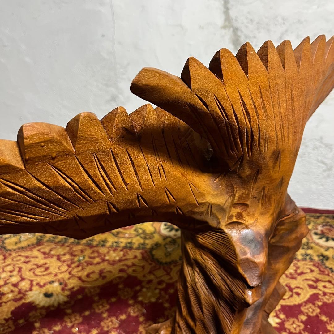 大型 木彫り 鷲 置物 一刀彫 彫刻芸術品 ヴィンテージ 民芸品 インテリア