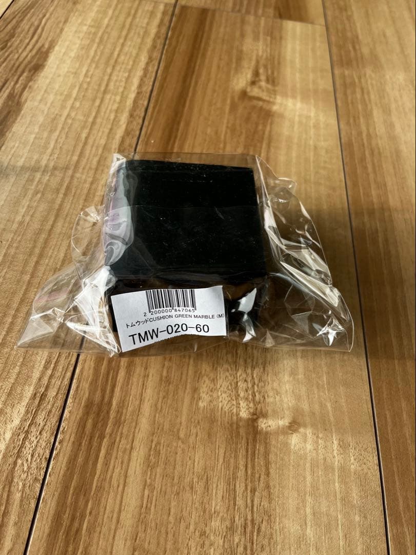 トムウッド シグネットリング グリーンマーブル 60