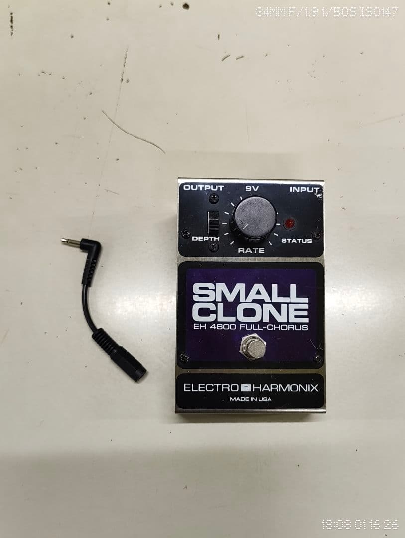 Electro-Harmonix Small Clone コーラス／変換プラグ付