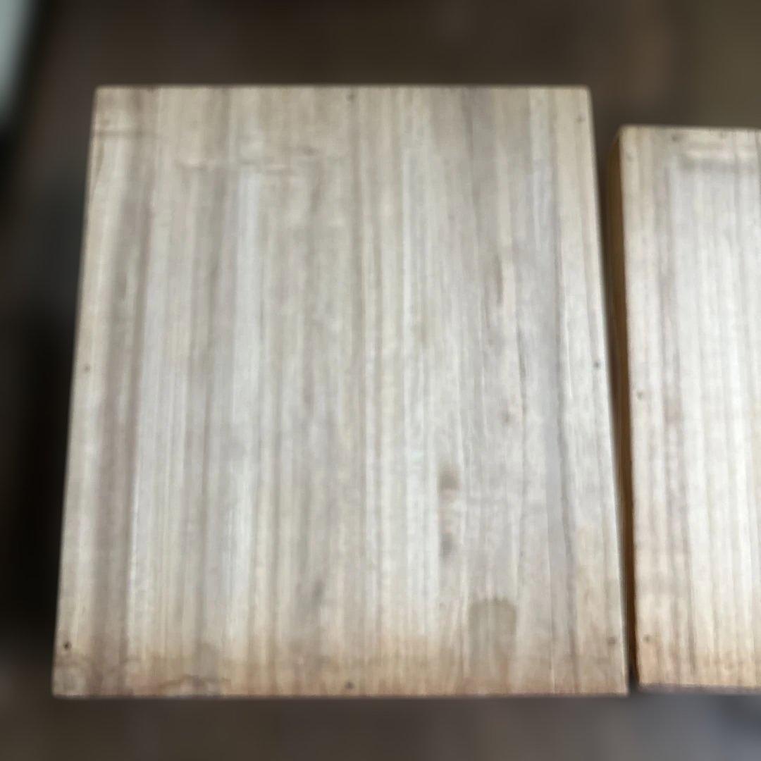 やぐら付き裁縫箱　上段は引き出しのカバー付き