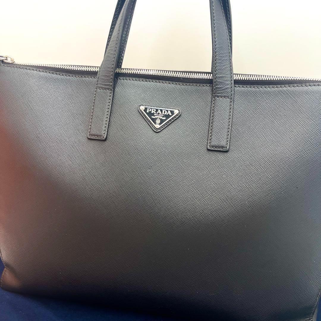 【現行/定価53万】プラダ トートバッグ ビジネスバッグ サフィアーノレザー 黒
