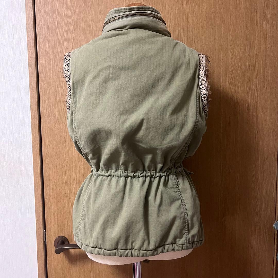 ラルフローレン★中綿入りのカーキーベスト