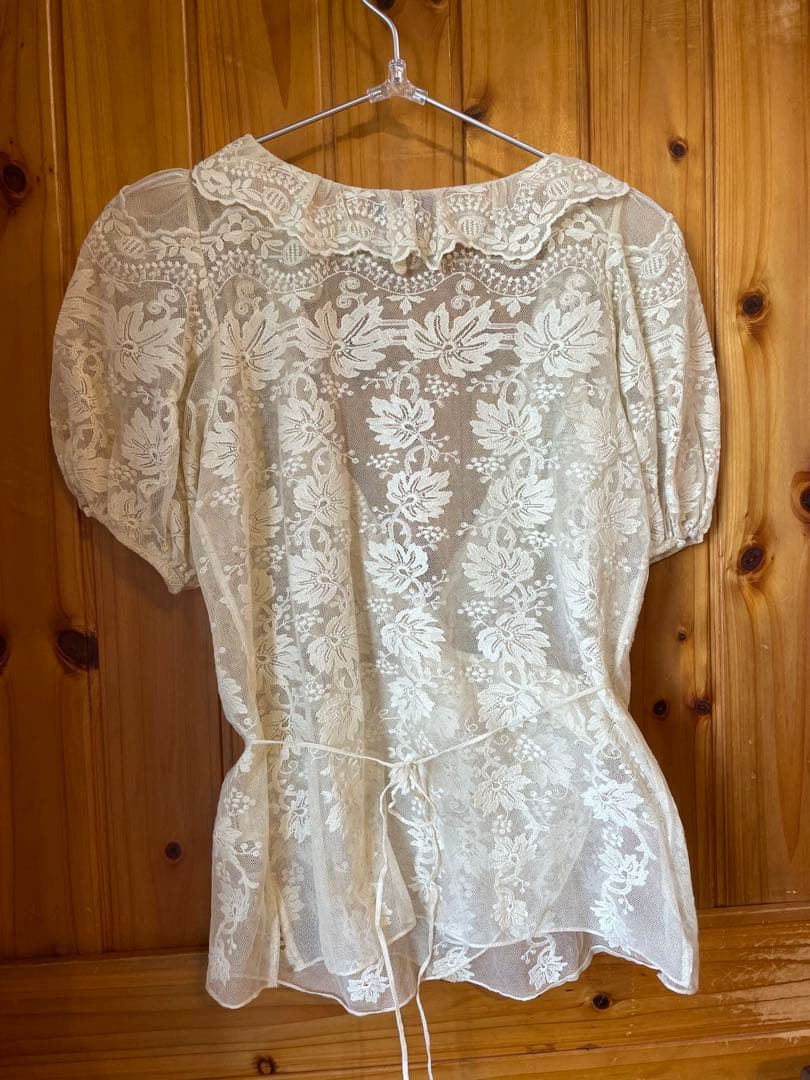 ダブルアールエル Ralph Lauren アイボリー花柄レーストップス