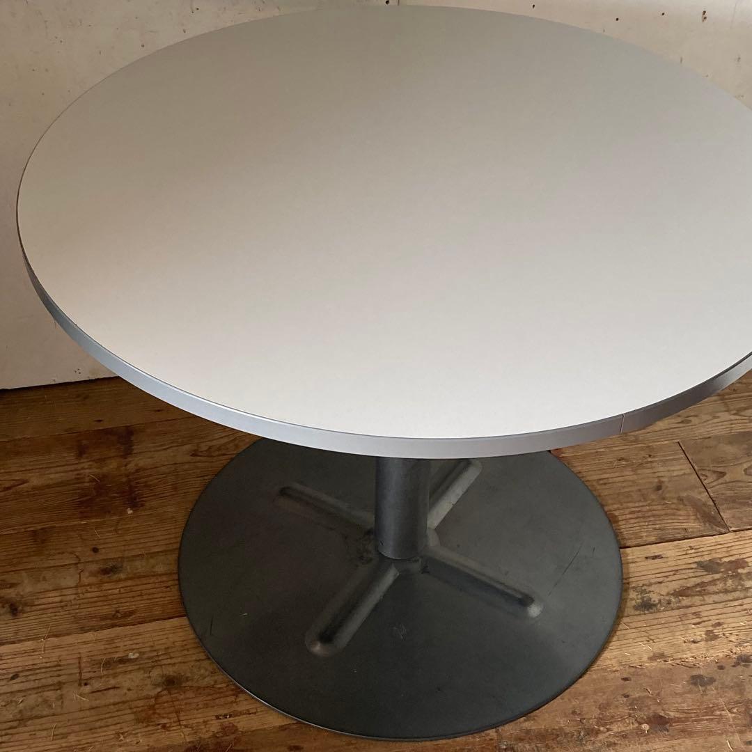 ◉専用ページ◉北欧デザイン ISKU ラウンド カフェ テーブル　-天板のみ-