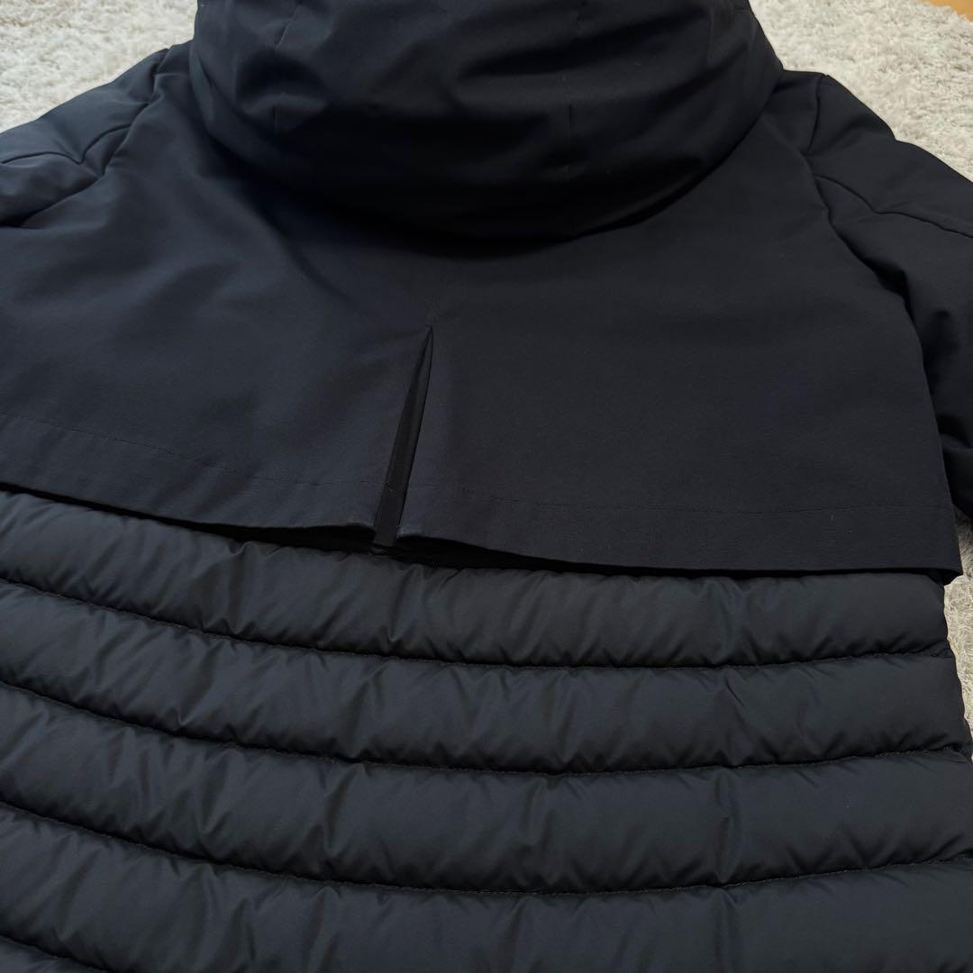 【極美品】42サイズ ケープホーン CASABLANCA ダウンコート 黒