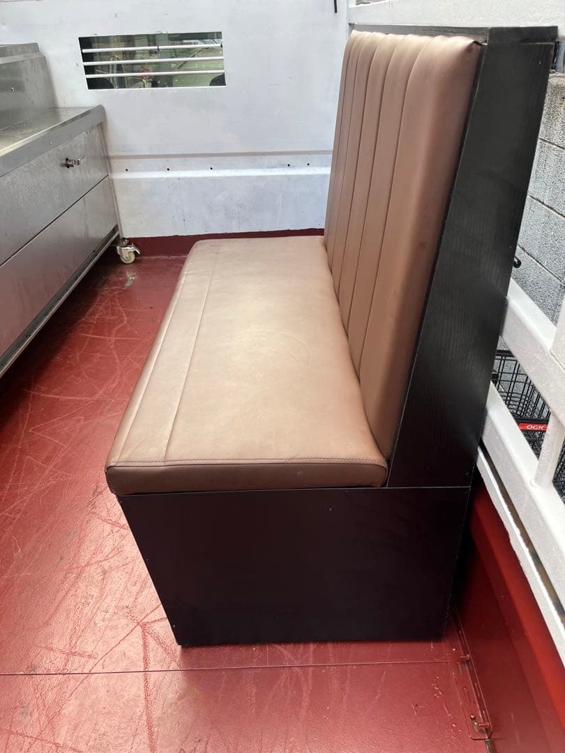 業務用ブラウン 合成皮革 背もたれ付きベンチソファ 2人掛けソファー、全部20枚