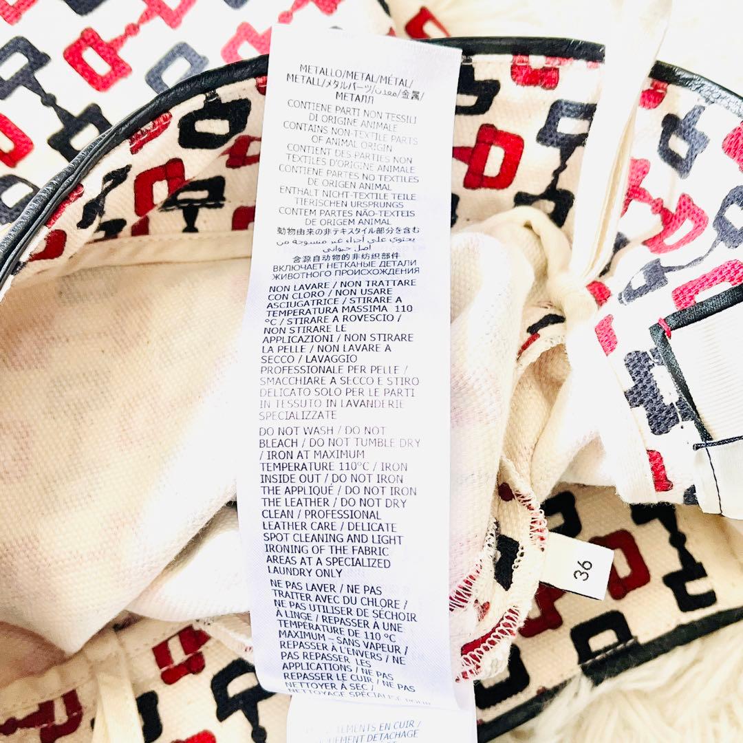 【新品タグ付き✨】GUCCI　ひざ丈スカート　ズゥミ金具　ホースビット柄　レザー