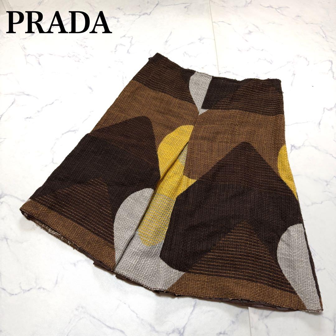 【PRADA】プラダ Aライン フレアスカート 幾何学柄 サイズ38 レディース