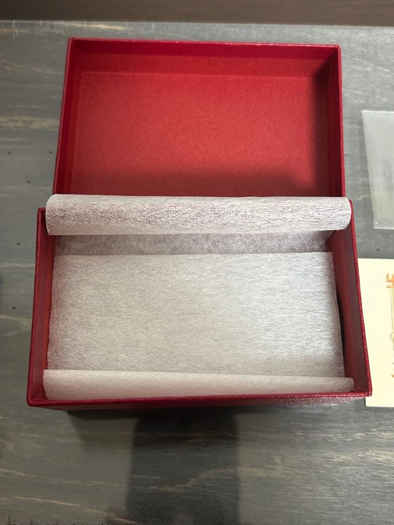 Larry Smith MEDIUM FEATHER TOP フェザー