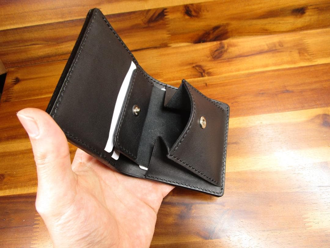 コンパクト財布 イタリアンレザー 黒 二つ折り 日本製 ミニ財布 ミニマル