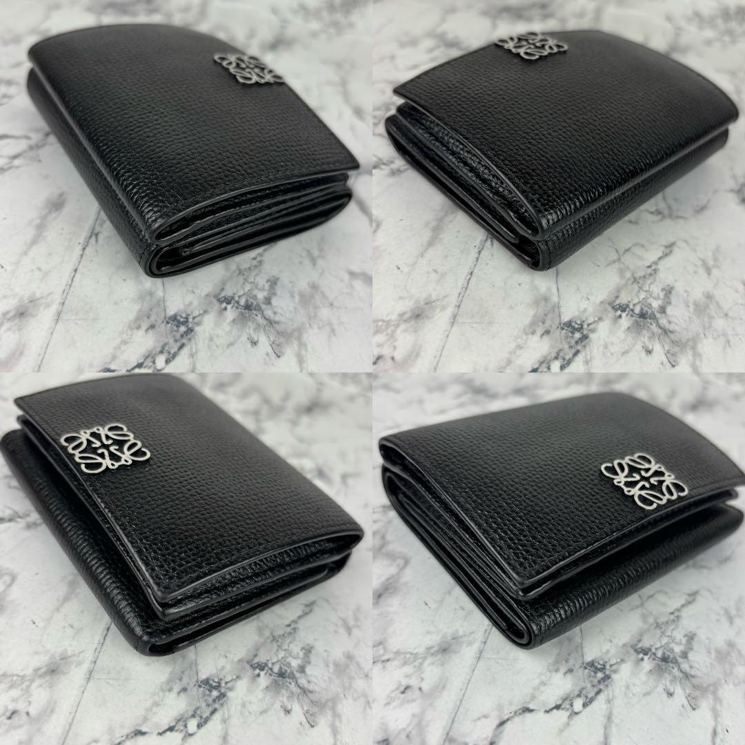 100 LOEWE トライフォールドウォレット　三つ折り財布　アナグラム