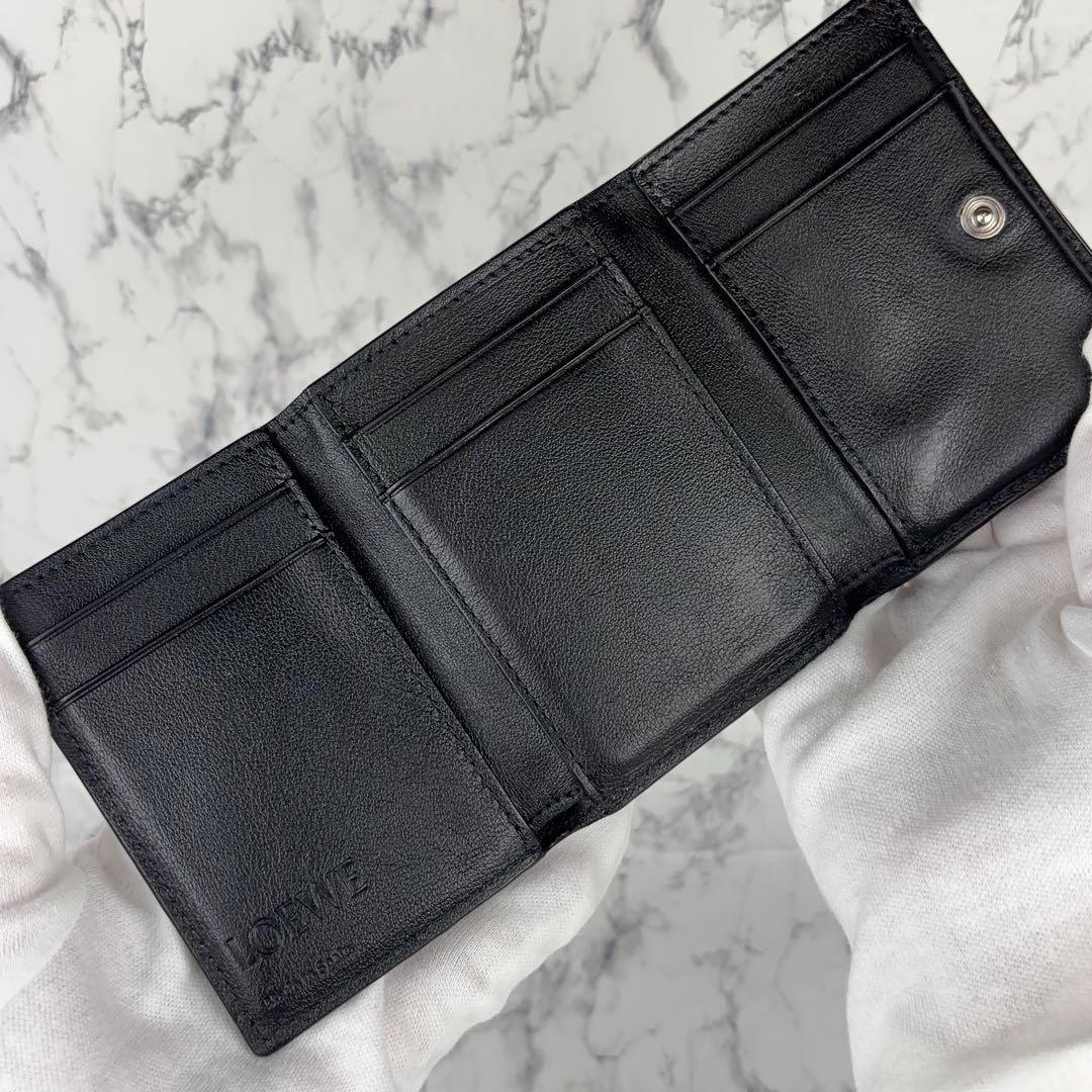 100 LOEWE トライフォールドウォレット　三つ折り財布　アナグラム