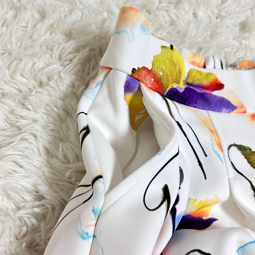 新品⭐️3.1万 ヴィヴィアンタム 水彩画 スカート 花柄 40 白 フレア 希少