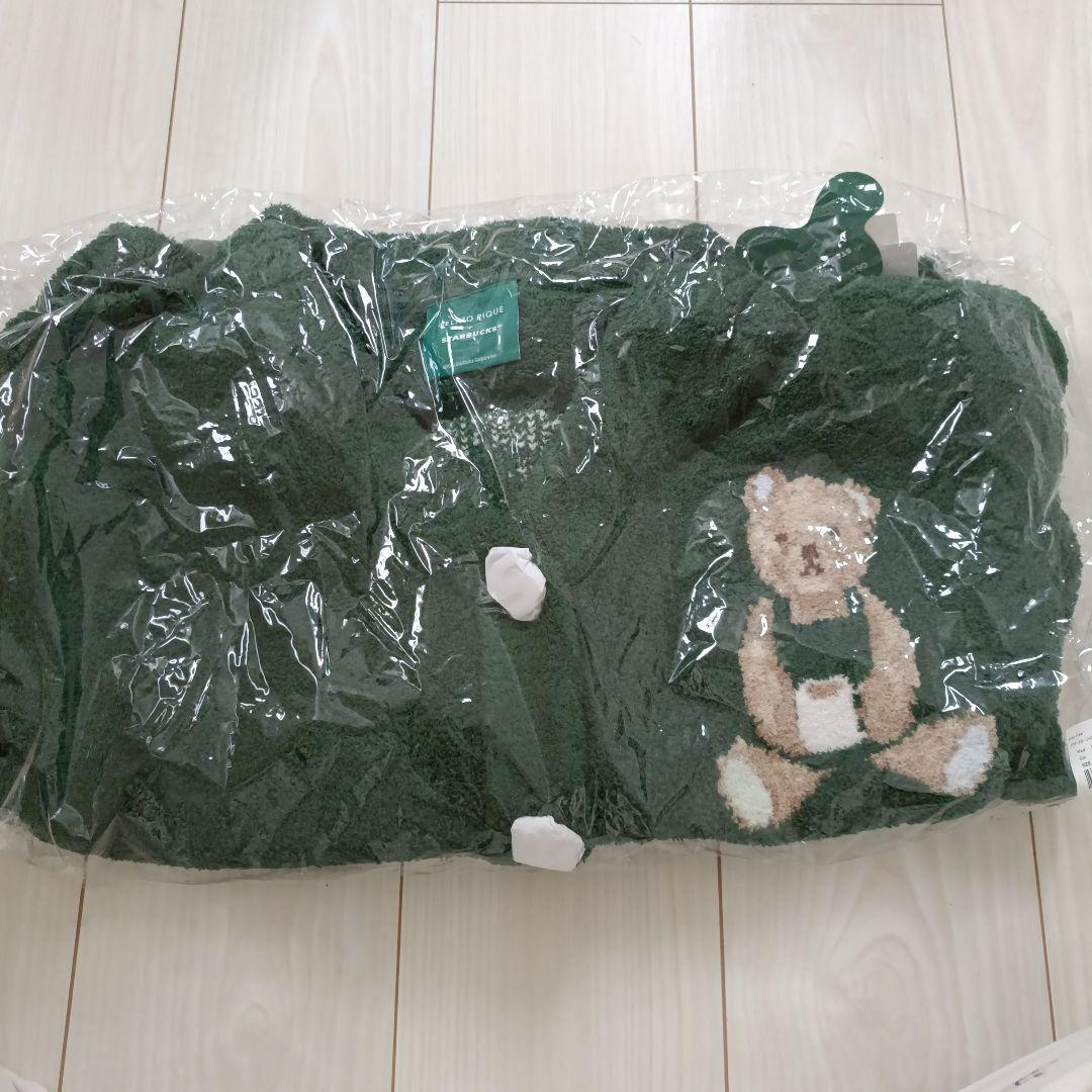 新品　スターバックスジェラートピケパウダースタージャガードカーディガン靴下付