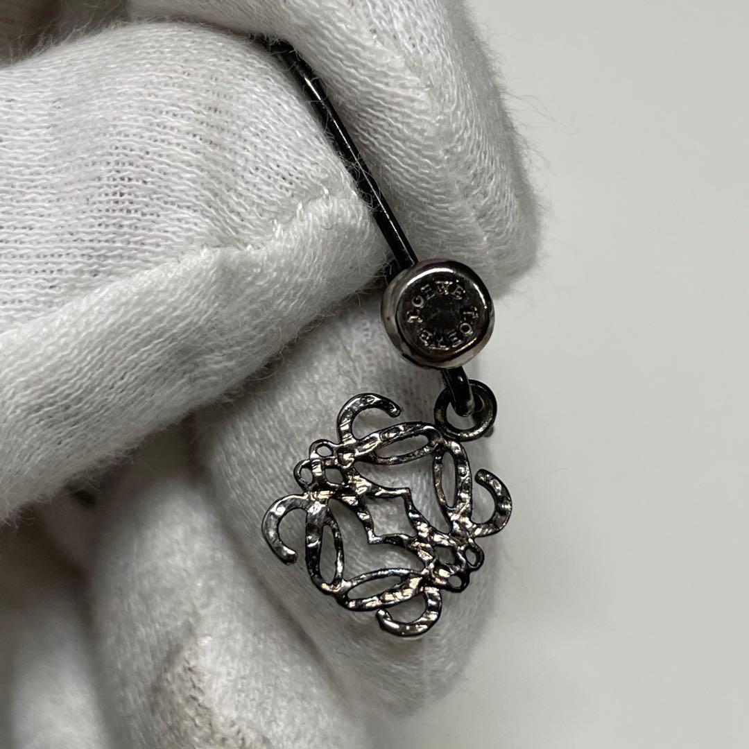 神*子様 LOEWE ピアス　アナグラム