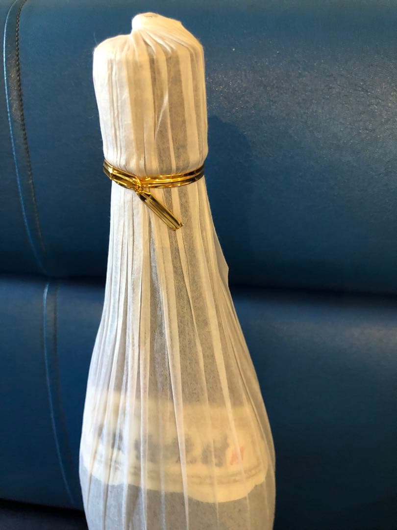 森伊蔵 焼酎 伝統的な和風デザイン　一升1800