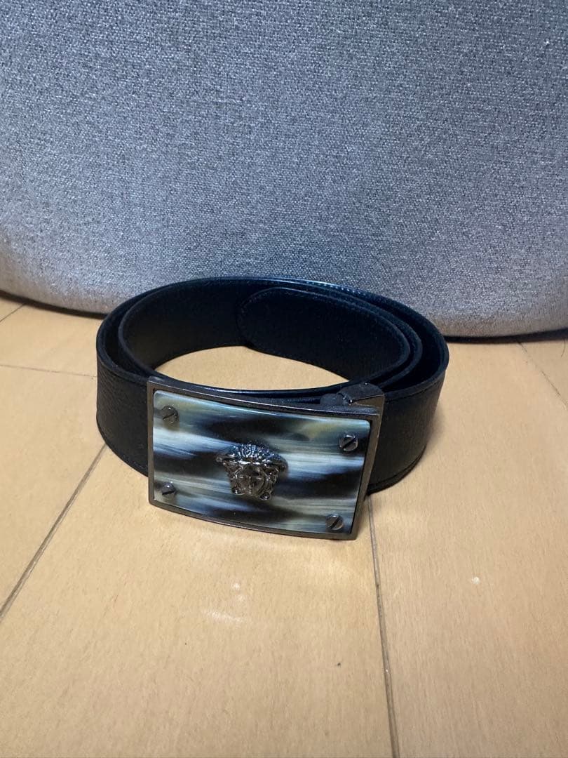 VERSACE ヴェルサーチ メデューサバックルレザーベルト