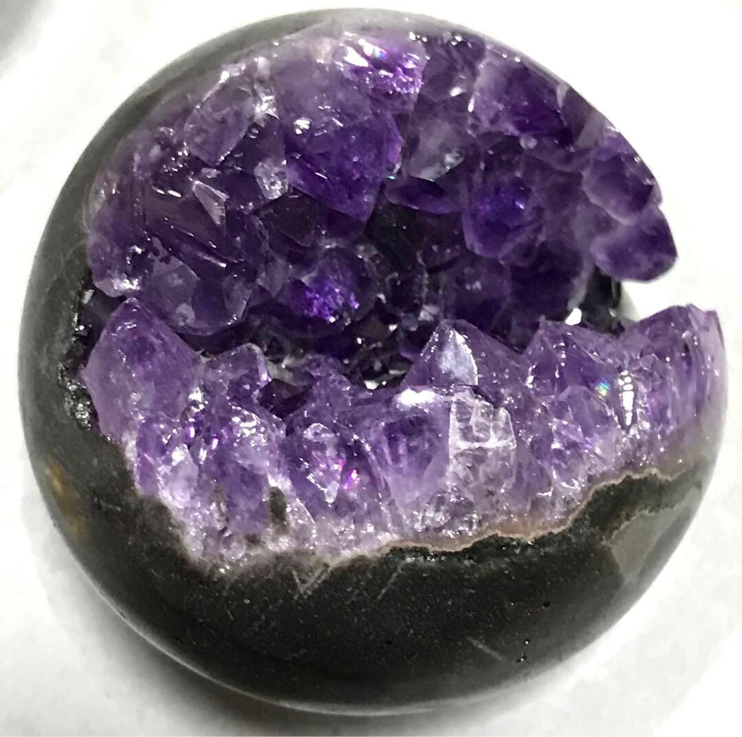 美品　ウルグアイ産　アメジスト　笑口　ドーム　約５８mm
