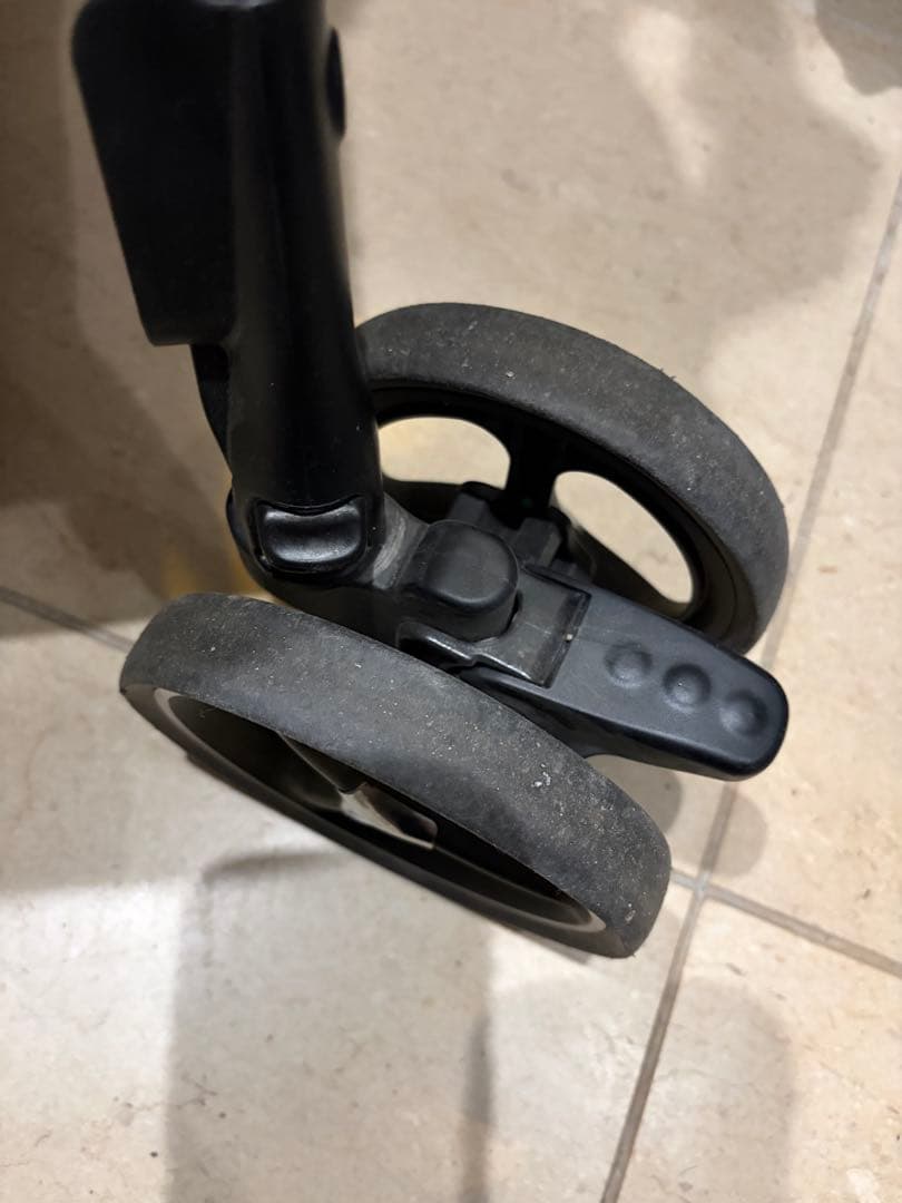 アップリカラクーナビッテクッション アカホン限定 メランジグレー2020年モデル