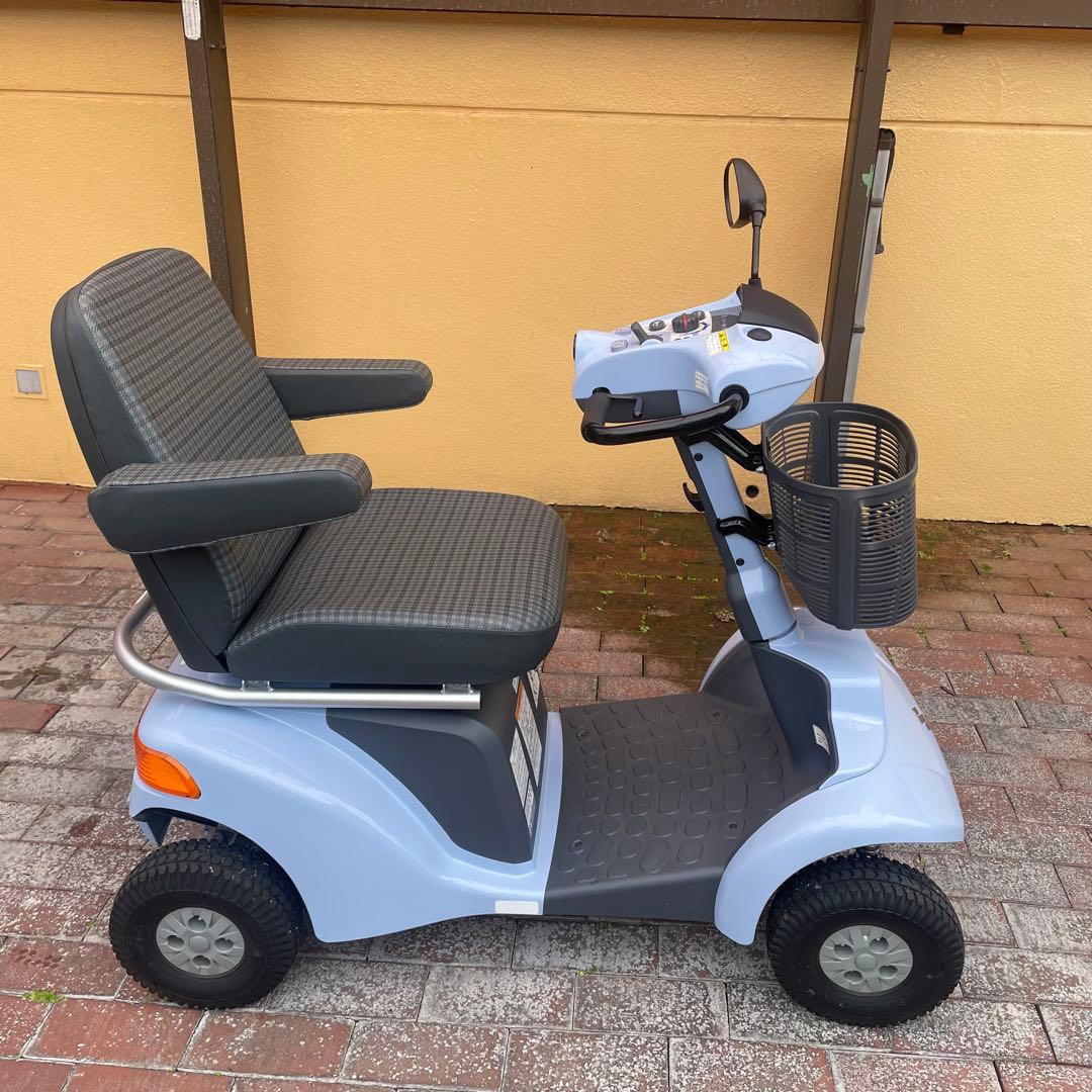 【良品】スズキ セニアカー R4(2022)/12月式 ET4E9 シルバーカー