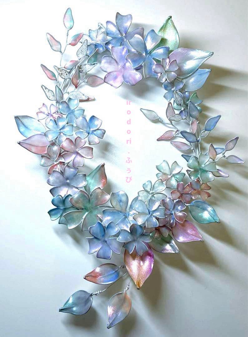 大きなオーロラフラワーリース　ワイヤークラフト　ディップアート　壁飾り　アート
