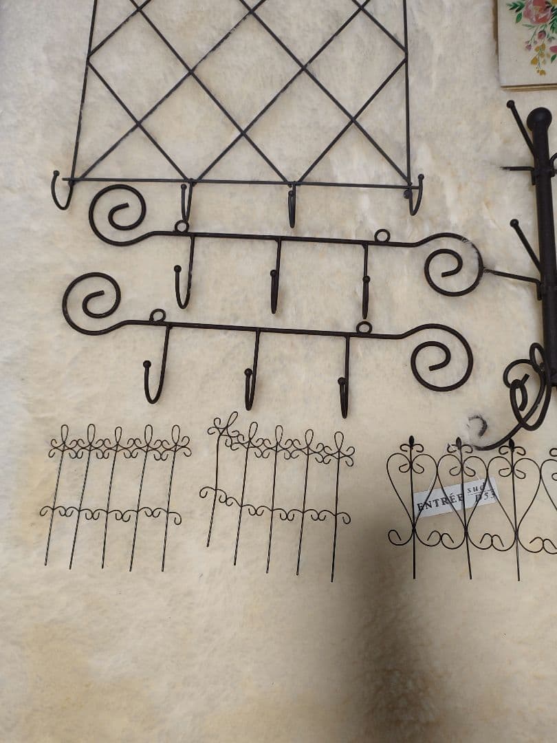 金属製ツリー型スタンドとミニジョウロのセット