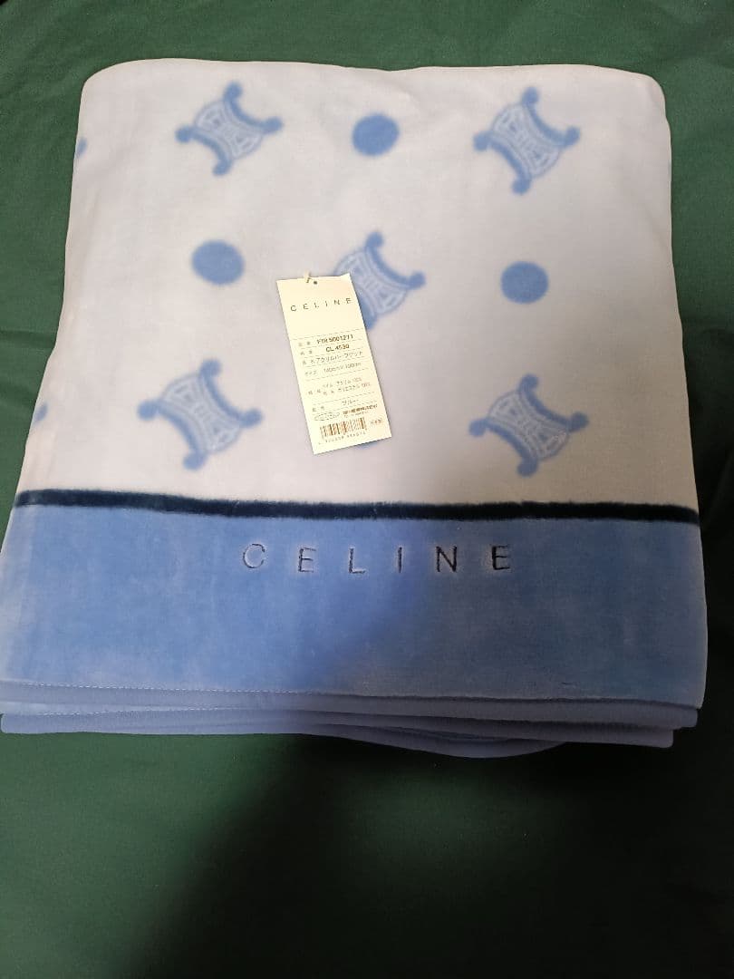 CELINE アクリルハーフケット