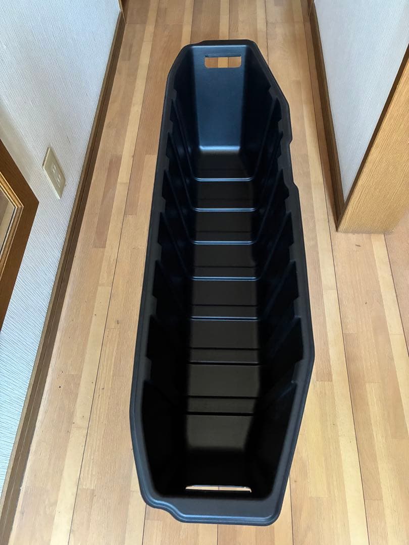 tkyk　日産☆エルグランド☆E52☆ラゲッジアンダーボックス