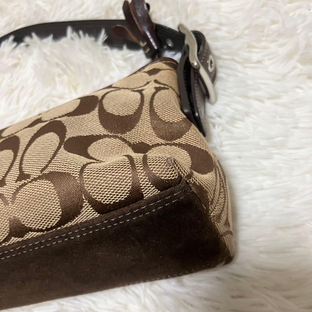 COACH アクセサリーポーチ 8K09 シグネチャー ストライプ チャーム