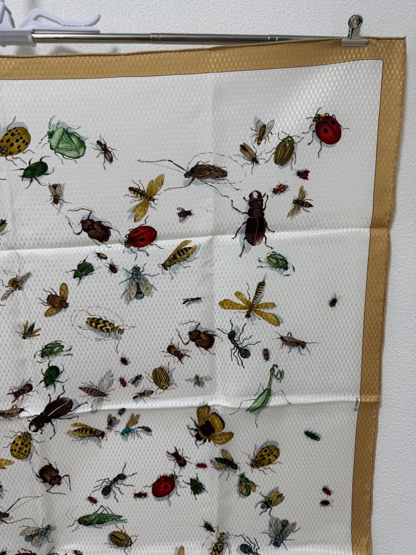 HERMES エルメス カレ90 昆虫柄 スカーフ シルク