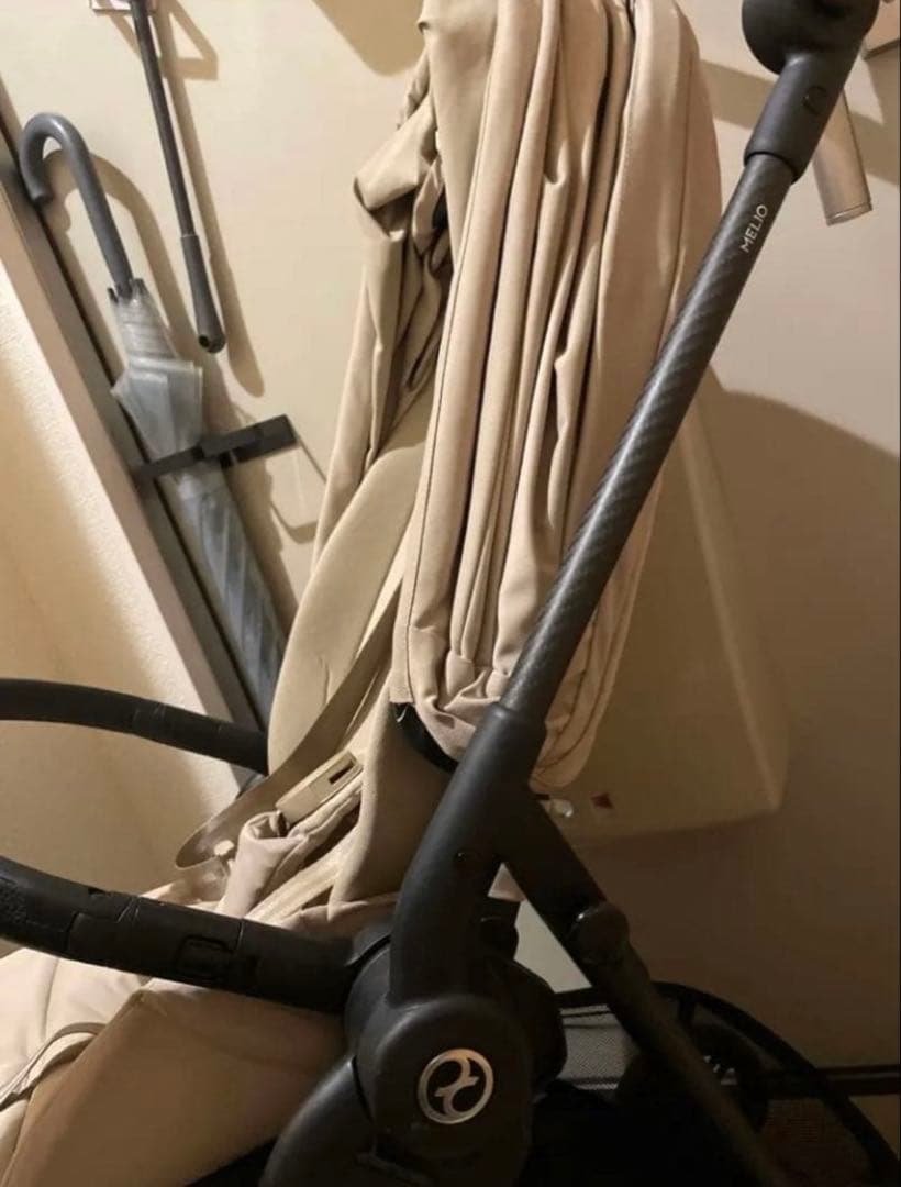 サイベックス　メリオカーボン2023モデル シーシェルベージュ両対面式コンパクト