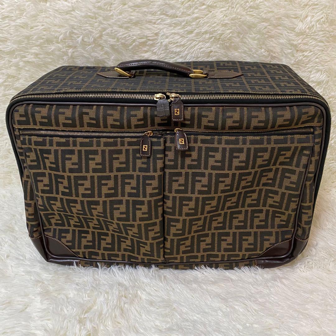 希少✨FENDI ズッカ柄 二輪キャリーバッグ 機内持ち込み スーツケース