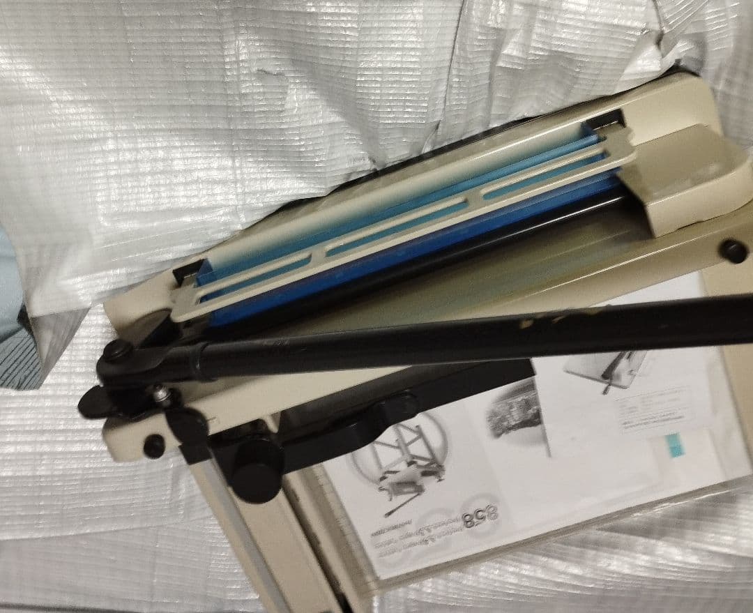 YG-LN 大型裁断機 BA58A4-14　　A4　400枚裁断【】