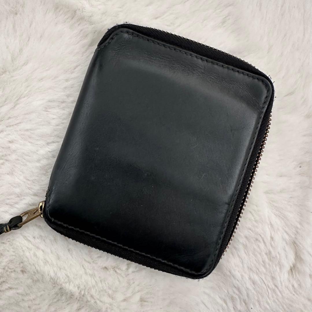 COMME des GARÇONS ブラックレザー二つ折り財布