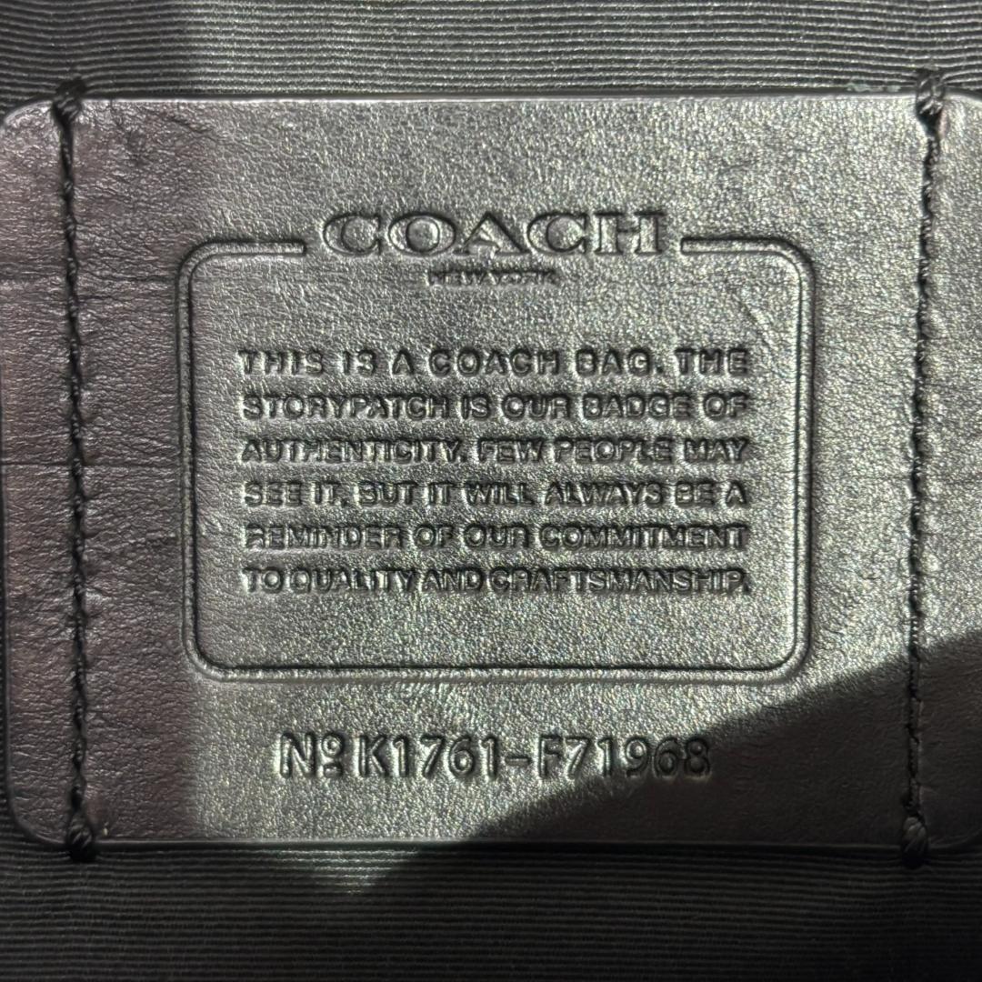 美品✨　コーチ　coach　メッセンジャーバッグ　ショルダーバッグ レザー